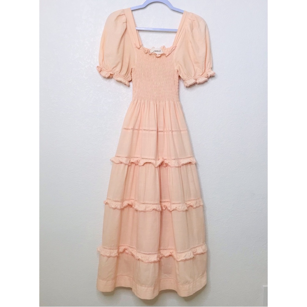 THE GREAT. The Scallop Savanna Dress in Light Peach - Picture 4 of 14